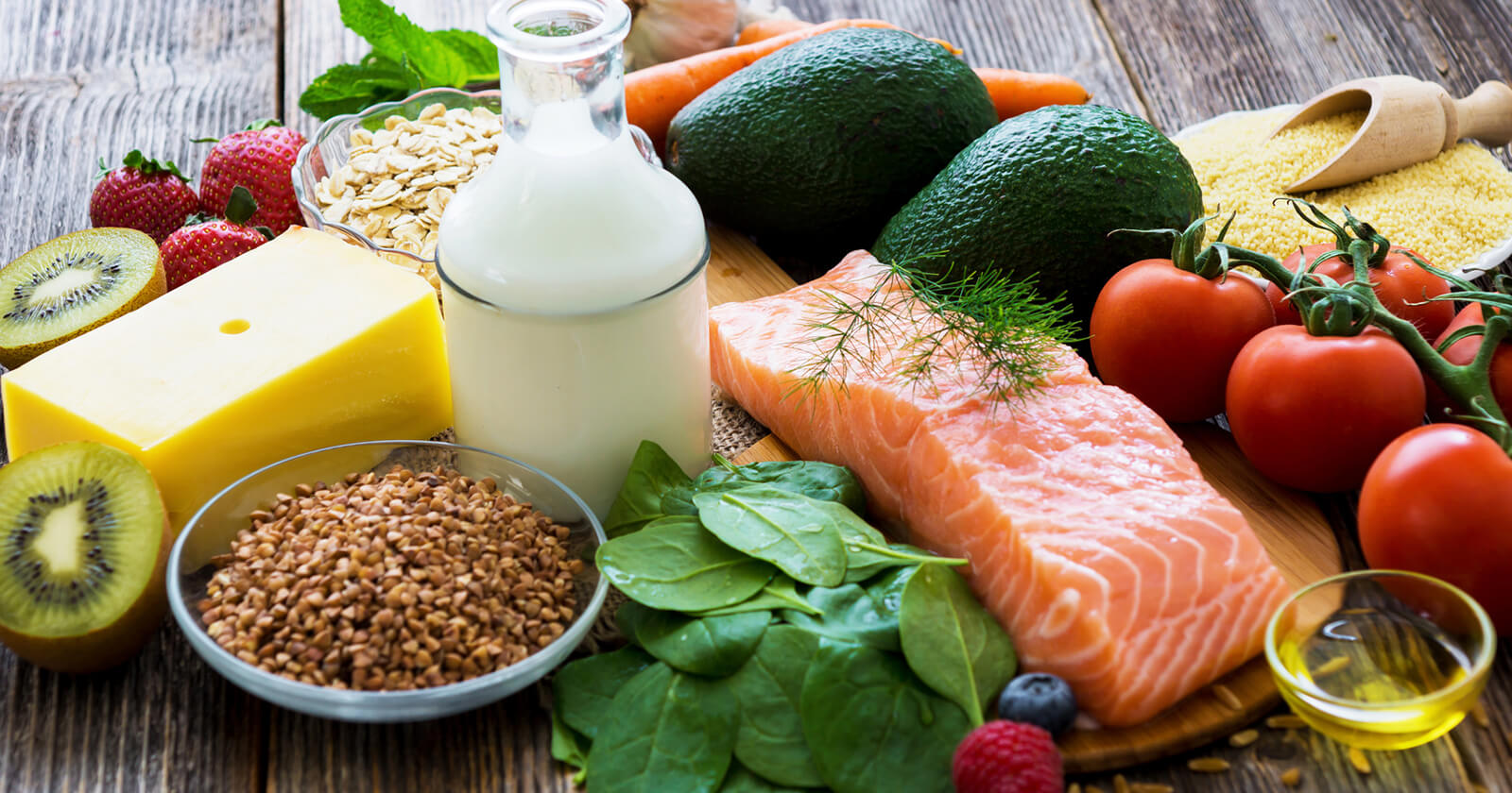 Cần bổ sung những loại thực phẩm có chứa nhiều vitamin