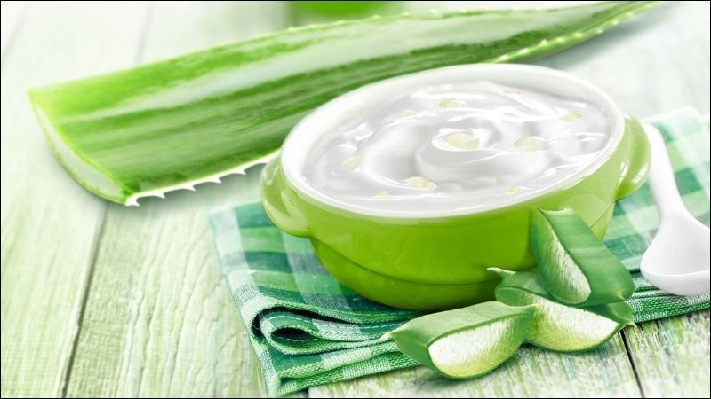 Chăm sóc tóc bằng nha đam và sữa chua