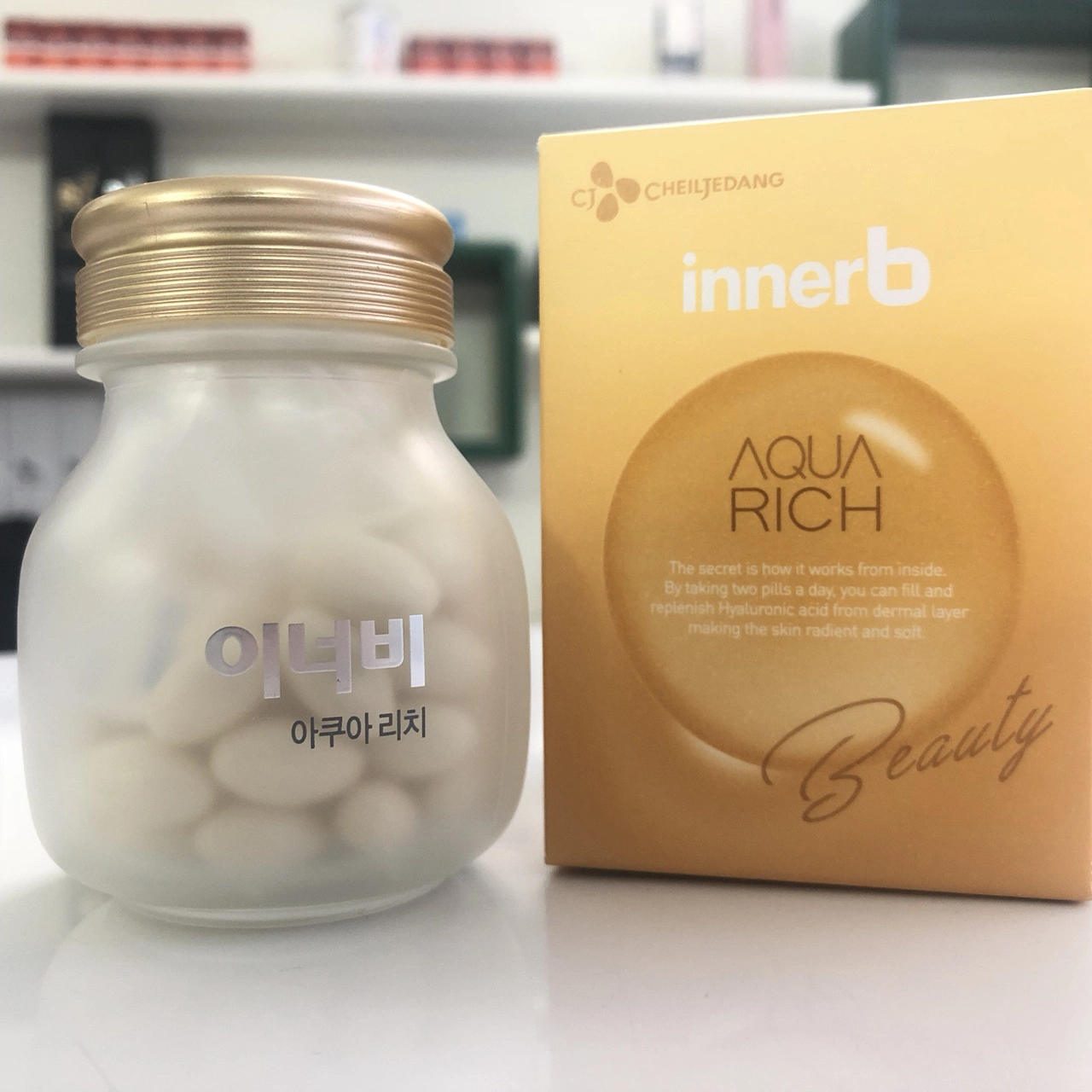 Innerb Aqua Rich Doubleup là sản phẩm cấp nước và collagen cho làn da hiệu quả