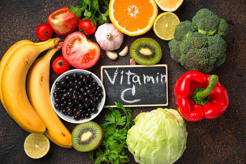 Vitamin C là vi chất rất quen thuộc